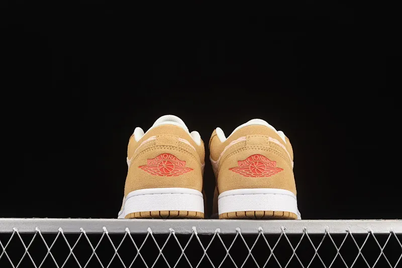 All categories Air Jordan Jordan series basketball shoes Air Jordan 1 Low G version pure original Air Jordan 1 Low AJ1 Joe 1 khaki corduroy low-top cultural and leisure sports sneakers DH7820-700